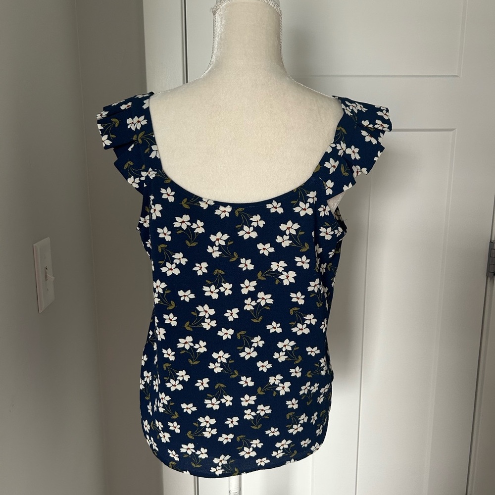 Monteau Floral Print Top - Picture 3 of 7